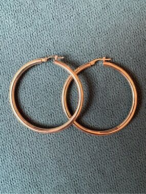 14k Solid Gold Classic Large Tube Hoops
